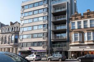 New modern apartment near the sea and city centre