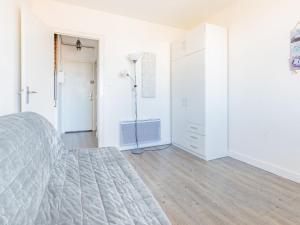 Appartements Studio La Falaise-3 by Interhome : photos des chambres