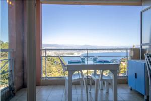 Appartements Superb 45m With Balcony And Magnificent Sea View : Appartement