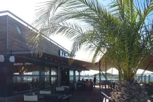 Dock Hotel Stellendam - Melissant