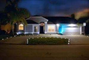 Spacious 4-bedroom 2-bath Abode - بارتو