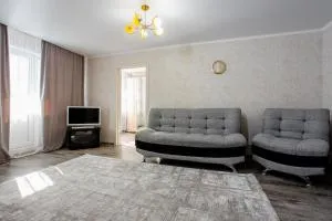 2 - комнатная квартира в центре на ул. Пушкина 65 - Shcherbakovo