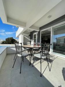 Luxury Apartment Majda with a pool