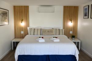 Deluxe King Room room in Cape Cod Veranda
