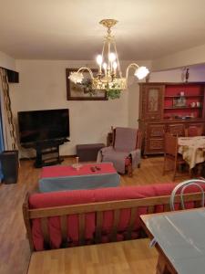 Ruim Appartement, frontaal Zeezicht, 2 slaapkamers, privé Parking mogelijk