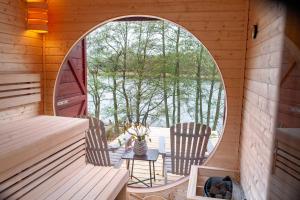 Family Lodge 50m from Lake with Sauna