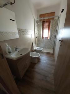 ISOLA HOUSE a 2 passi dal mare