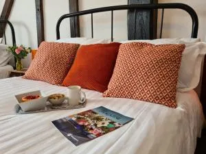 Beautiful Mews house in a Georgian listed building close to the a38 - 特伦特河畔伯顿