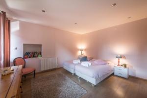 Maisons de vacances ST-JORIOZ - C'est une maison bleue, 6pax 3 ch, LLA Selections by Location lac Annecy : photos des chambres