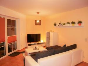Ferienwohnung Lena mit Terrasse und Tiefgarage