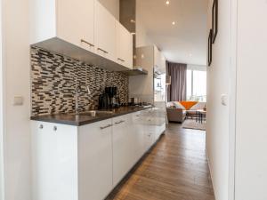 Holiday Home Green Resort Mooi Bemelen-1 by Interhome
