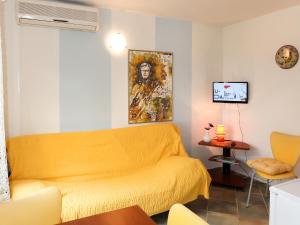 Holiday Home Garden by Interhome