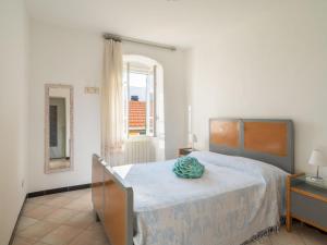 Apartment Caruggiu - PTB193 by Interhome