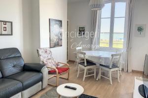 Appartements Dieppe pied plage VUE MER IMPRENABLE : photos des chambres