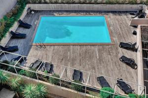 Agréable 2 pièces TERRASSE, PISCINE, Clémenceau A1B235