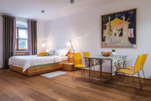 Vila Vipolže - Rooms & J. Suites