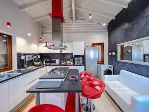 Splendido appartamento tra le colline ed il mare di Celle Ligure - Stella