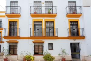 Elegant studio in the heart of Seville, 35 m², near monuments.