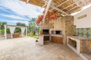 Trullo Suenn - piscina privata