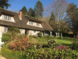 Les chaumières du pays dauge