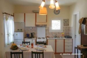 Adonino Residence-The House of Pomegranates
