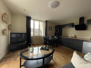 Appartements Logement neuf a Brive avec terrasse pres du centre-ville et de la Gare, avec Netflix Fibre et Stationnements gratuits : photos des chambres