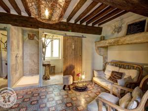 Maisons de vacances Gite Vivans, 7 pieces, 14 personnes - FR-1-496-3 : photos des chambres