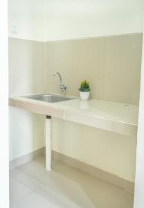 Gumitish Guest House Singaraja