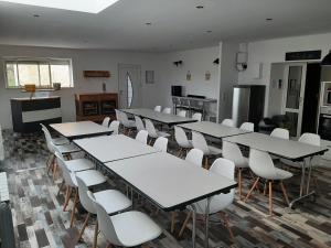 Maisons d'hotes Gite de la Mariee a 7mn du puy du F0U : photos des chambres