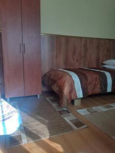 Center warm calm private parkingamenities good WiFi