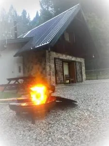 la LUNA delle MONTAGNE Charme & SPA Chalet - 富西内·因瓦尔罗马纳