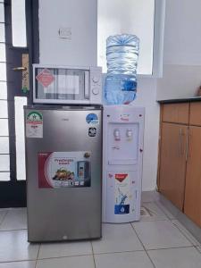 Delightful Studio,Racecourse Gardens Apt with pool