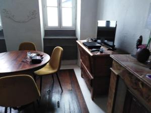 Appartements Le Jardin Antique : photos des chambres