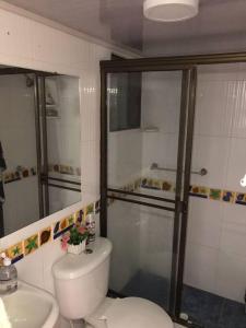 Casa comoda, bien ubicada en conjunto con piscina