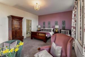 Granville House Apartments and Garden Suites