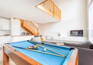 Urban Pool - إيتْيول