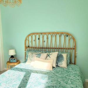 The Shore at Seaside Paradise - Cozy Patio on the Promenade