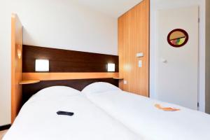 Hotels Premiere Classe Paris-Ouest Gennevilliers : photos des chambres