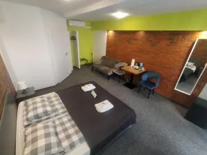 RJ酒店 - 帕比亚尼采