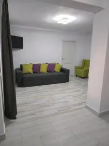 Luxury apartament - Flămînzeşti