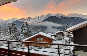 Appartements New Spacious Appart. Incredible view of Mt Blanc : photos des chambres