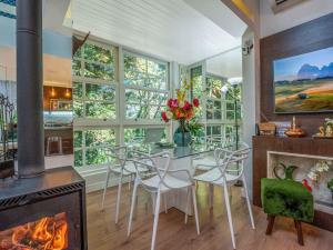 500m LAGO NEGRO 2 QTOS p FAMÍLIAS em CONDOMÍNIO