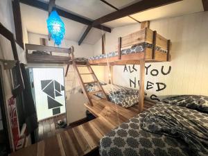 Playa 506 Beachfront Hostel