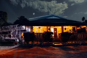 Adventures Nest - Uru