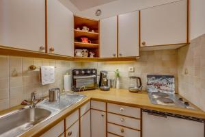 Seefeld ALPIN - Gemütliche TIROLER STUBE Studio Apartments