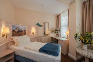 Single Room room in Vineta Hotels