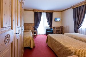 Triple Room with Balcony