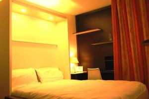 At Home Appart Hotel photo 18