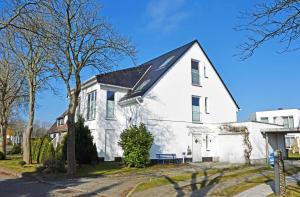 schöne Ferienwohnungen in Dranske auf dem Windland