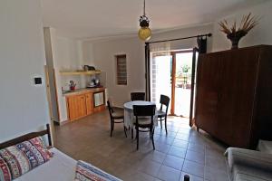 Vöröskő apartmanház